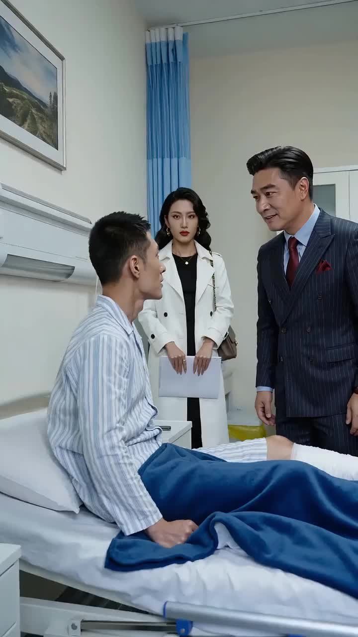 足坛教父：开局买下死敌球队（50集）